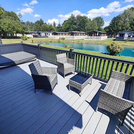 Loki's Retreat With Hot Tub Casa vacanze York